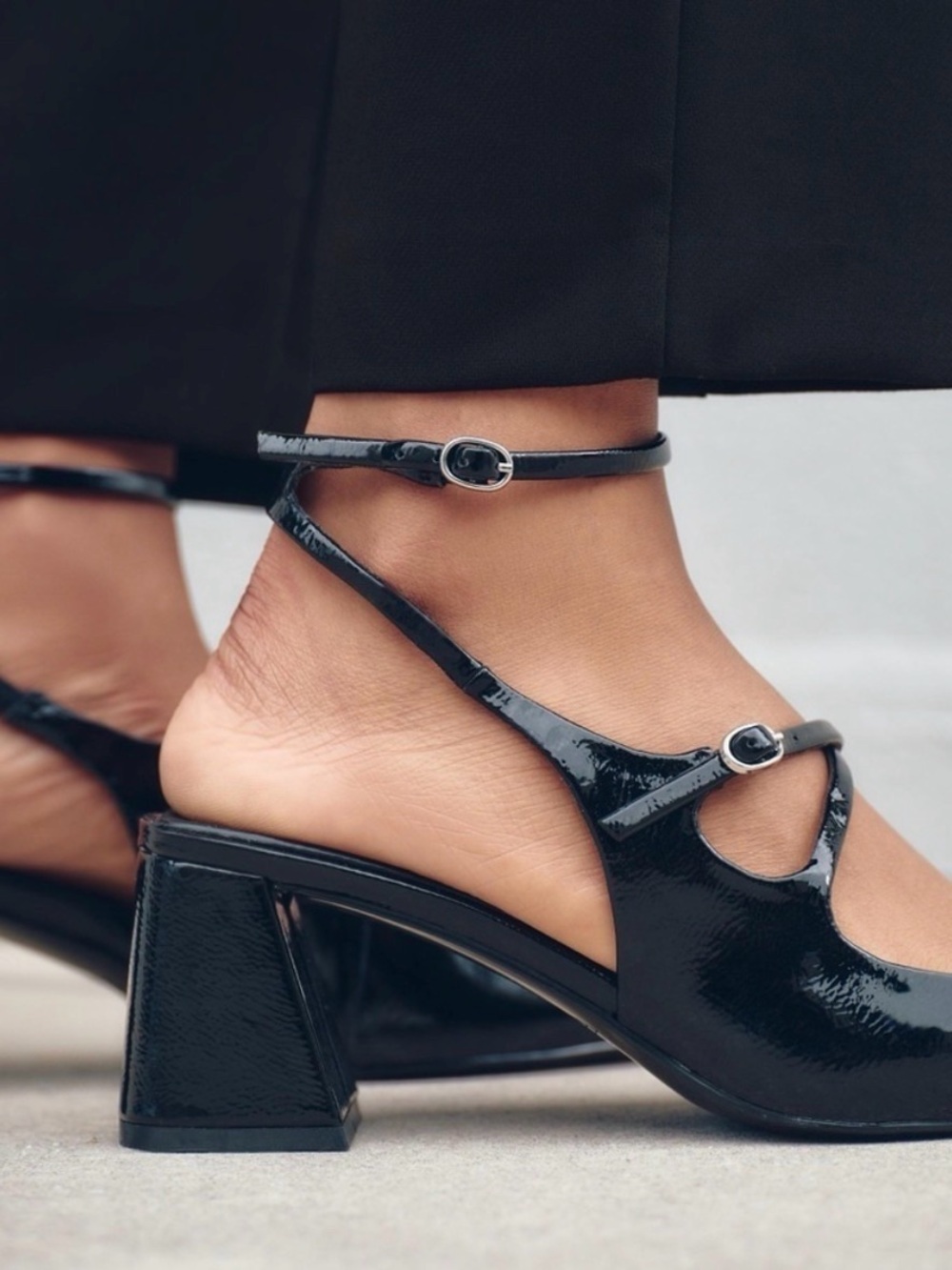 NWT! Zara Black Patent Leather Ankle-Strap Block Heel shoes - Picture 4 of 5
